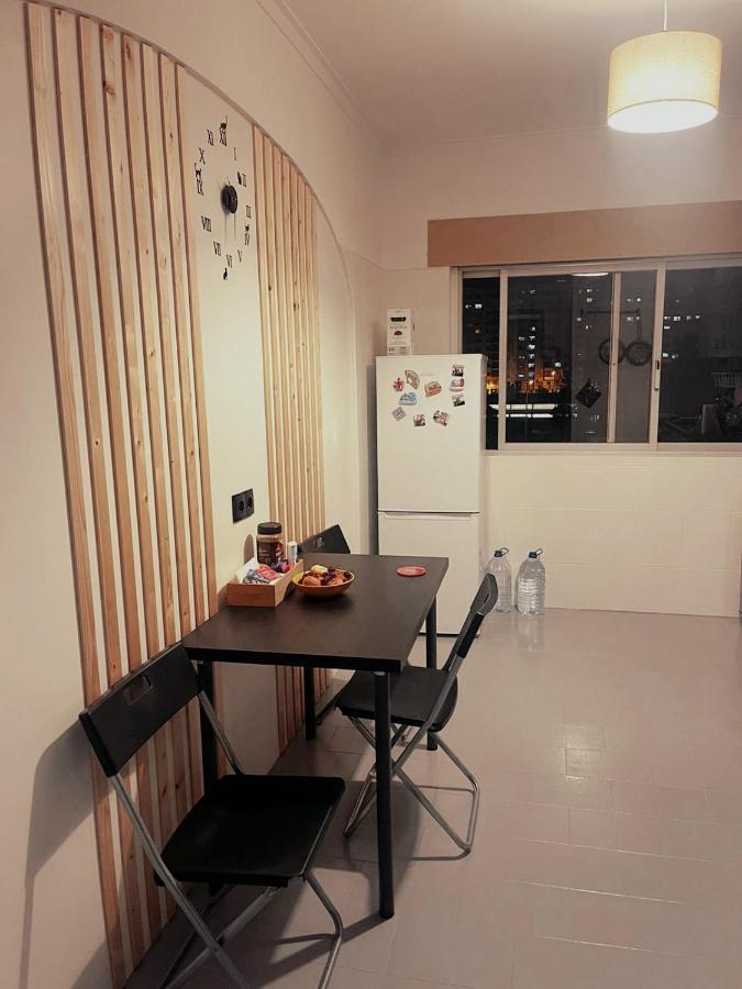 Rooms 10 Mins Walk From Train Station! Agualva-Cacem Eksteriør bilde