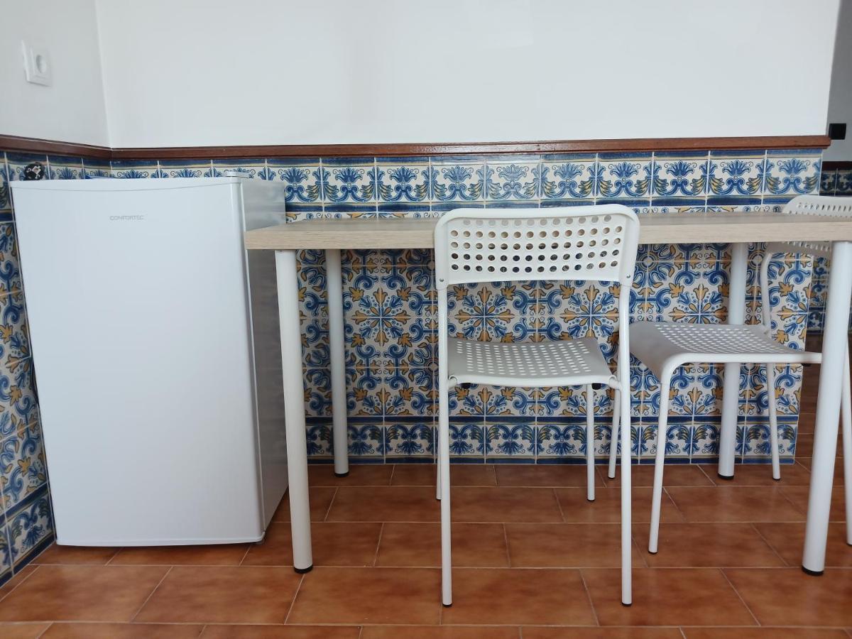 Rooms 10 Mins Walk From Train Station! Agualva-Cacem Eksteriør bilde